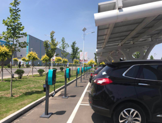 一樁難求 充電焦慮：電動汽車出行咋這么難