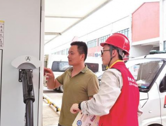 廣聯(lián)生豬交易市場建成新能源充電站
